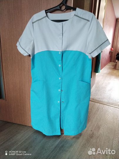 Медицинский костюм женский