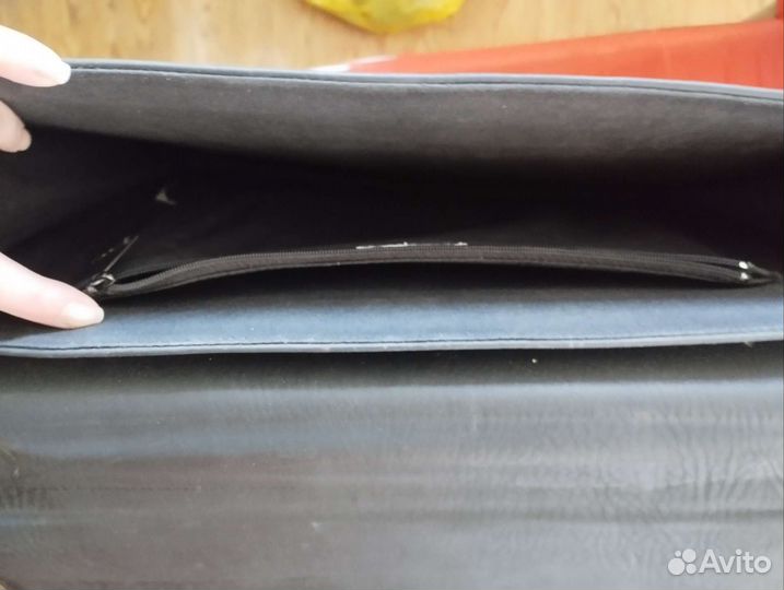 Портфель женский