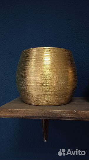 Кашпо для цветов