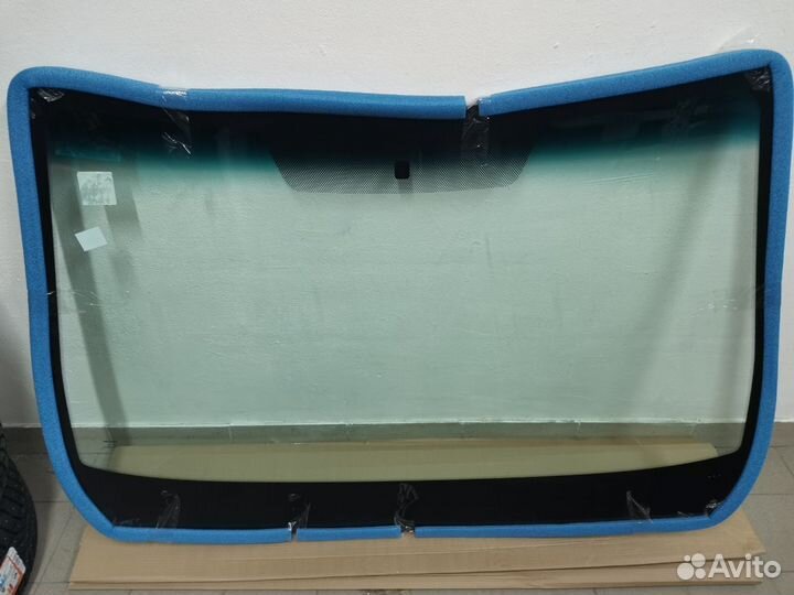 Стекло лобовое Renault Dokker/Lodgy