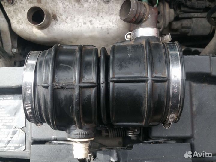 Гофра воздушного фильтра BMW