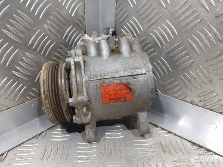 Компрессор кондиционера Mitsubishi Pajero Junior