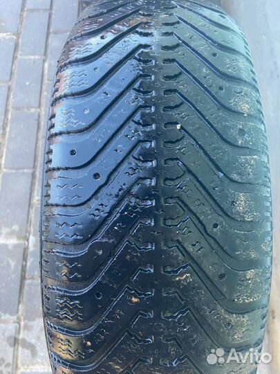 Goodyear UltraGrip 500 185/70 R14