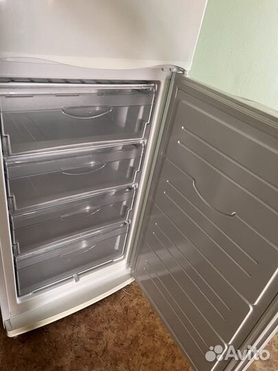 Холодильник