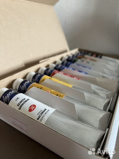 Художественные масляные краски