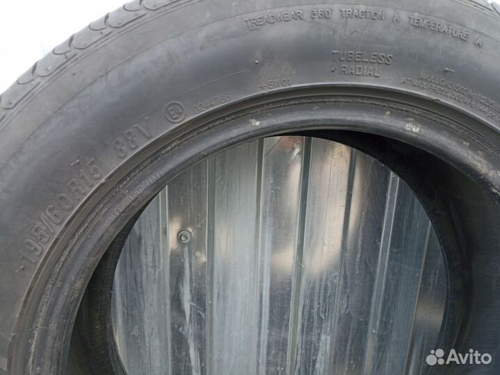 Presa PS01 195/60 R15 88V