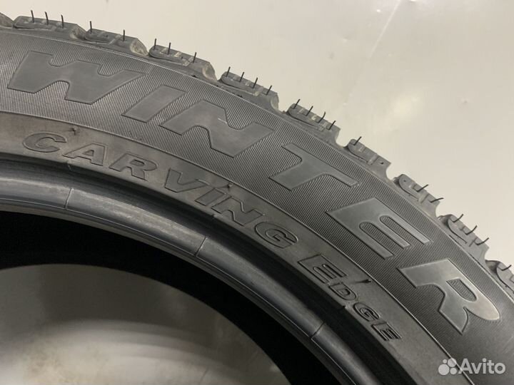 Pirelli Winter Carving Edge 295/40 R21 111T