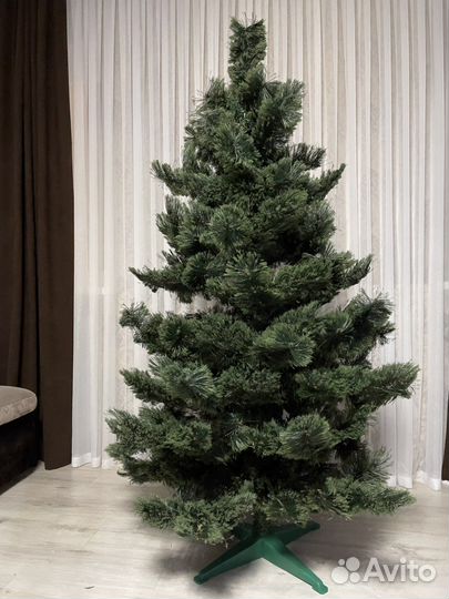 Елка искусственная