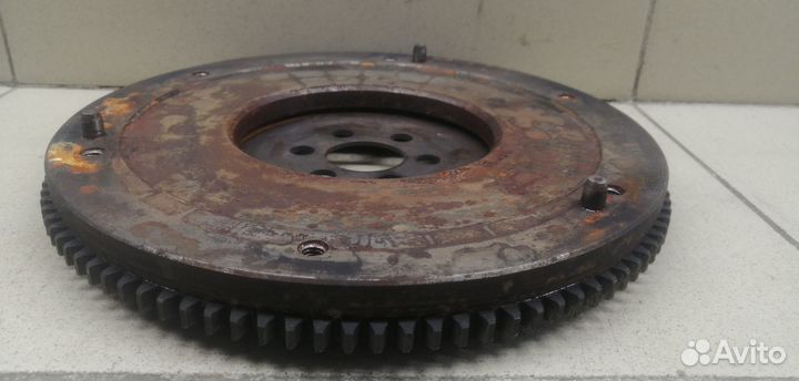 Маховик Yaris 2005-2011