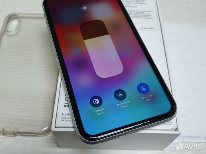 iPhone Xr, 64 ГБ