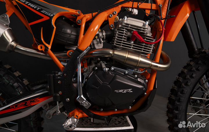 Эндуро мотоцикл TRX Start 250 (172FMM баланс. вал)