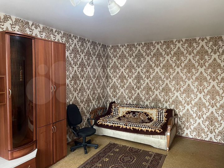 2-к. квартира, 55 м², 4/9 эт.