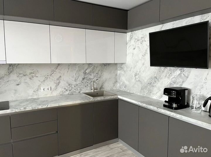 Кухонный гарнитур на заказ под ключ