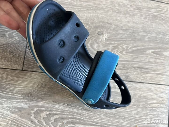 Сандалии crocs c11
