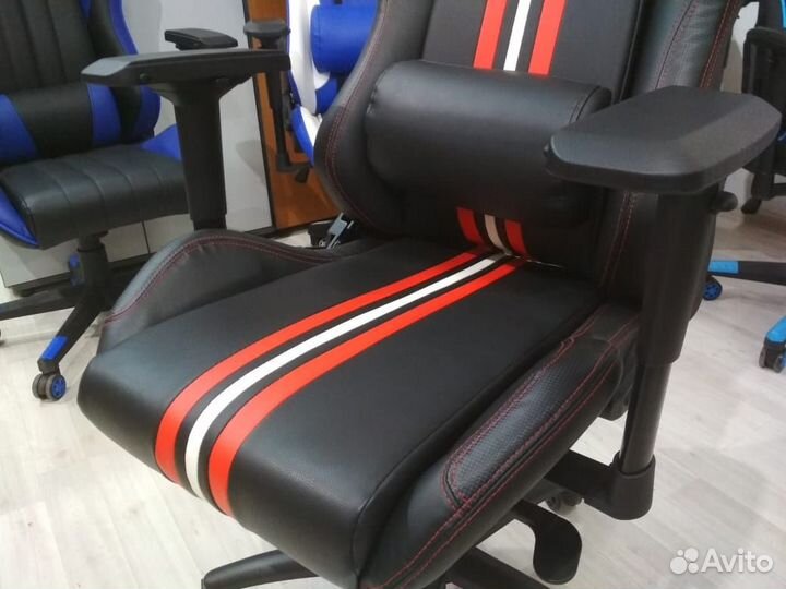 Кресло геймерское Viva 6608 (кож.зам). Новое