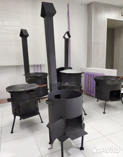 Чугунный казан 10 литров и печь с дымоходом