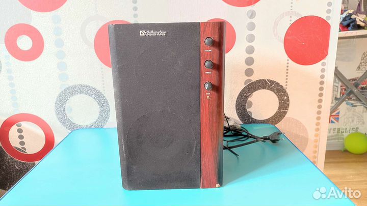 Продам Колонку Defender