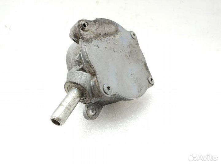 Насос вакуумный Mercedes-Benz E-Class W211 2.2