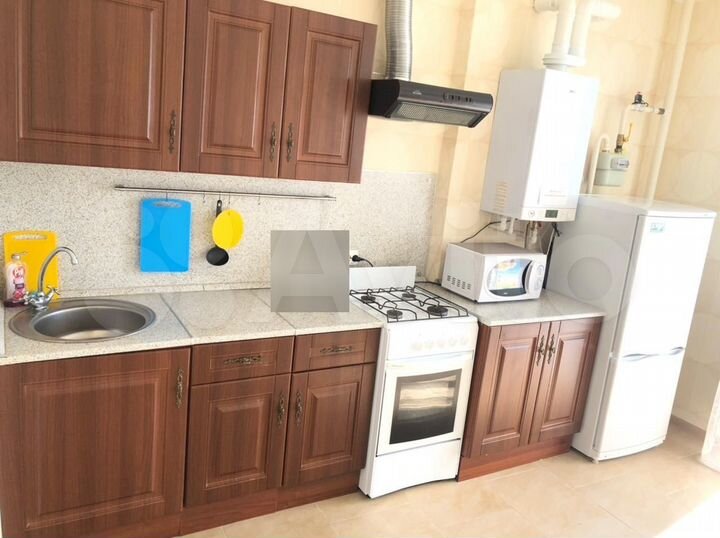 1-к. квартира, 42 м², 3/9 эт.