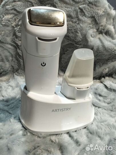 Прибор для ухода за лицом Дермасоник Artistry
