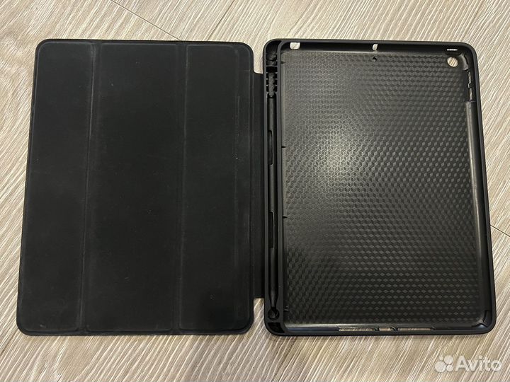 Чехол для iPad 9,7‘‘