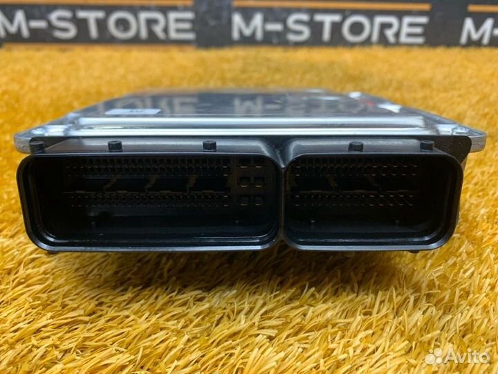 Блок управления двс Audi A5 8T CDN 2010