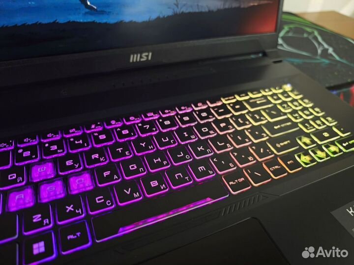 MSI Katana / RTX 4070 / i7-12 / 17.3