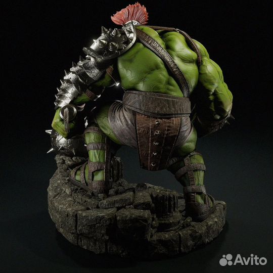 Халк фигурка