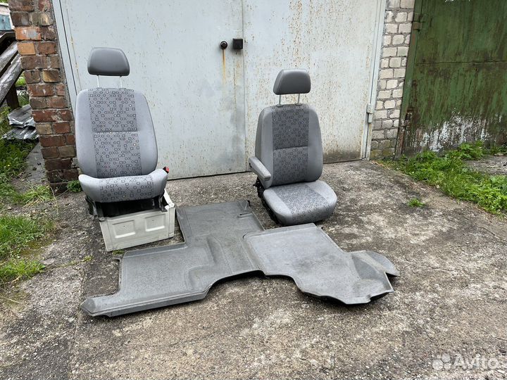 Сиденья mercedes sprinter 906 и Crafter