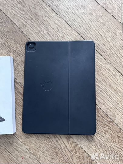 Apple SMART keyboard iPad pro 12.9