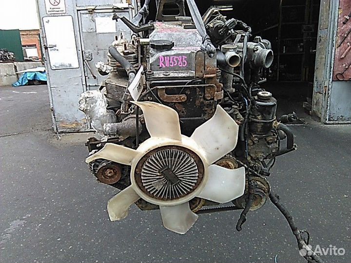 Двигатель mitsubishi pajero V68W 4M41T