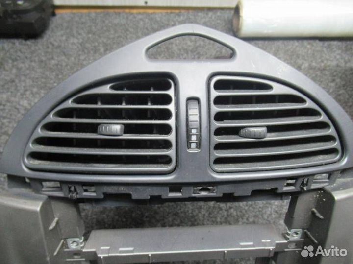 Рамка магнитолы Citroen C5 рест. 2006
