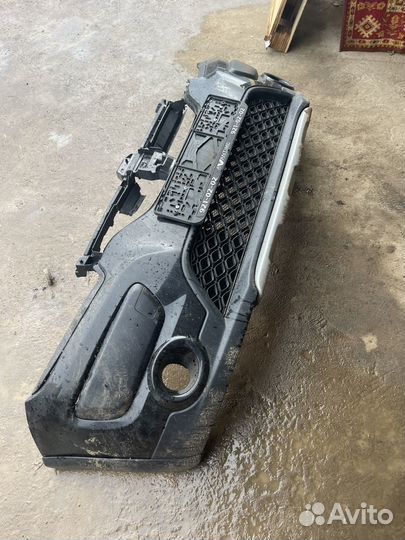 Передний бампер renault sandero stepway 2