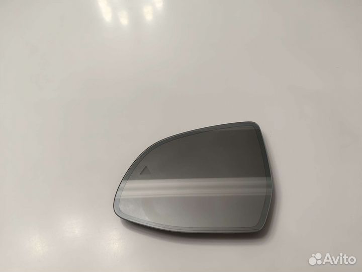 Зеркальный элемент (левый) BMW X5 G05 оригинал