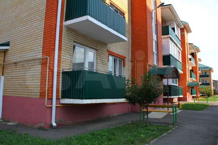 1-к. квартира, 35 м², 1/3 эт.