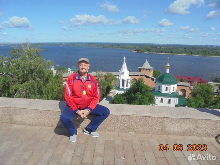Слесарь сантехник
