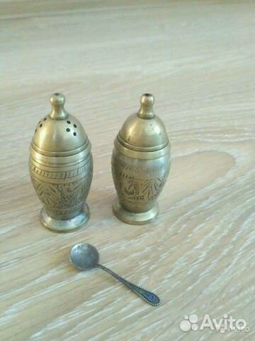 Солонка и перечница