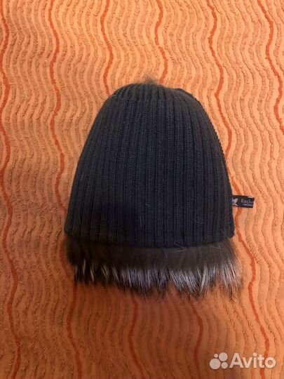 Шапка женская из чернобурки