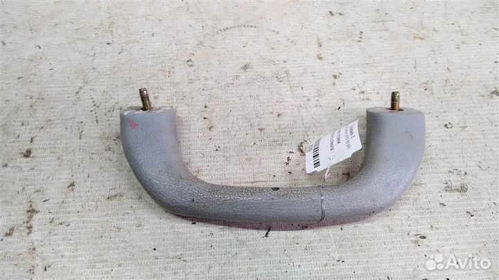 Ручка стойки лобового стекла Toyota Granvia KCH16