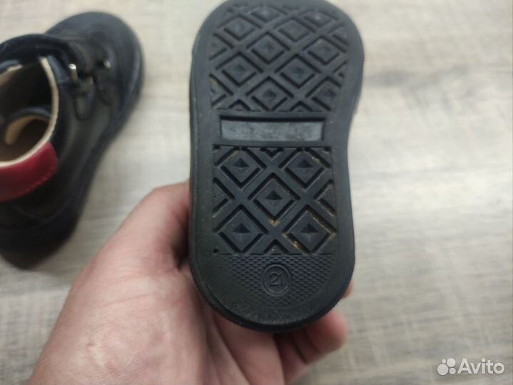 Ботинки детские 21