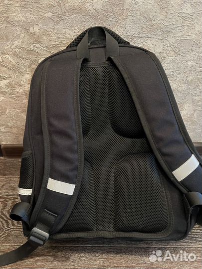 Школьный рюкзак