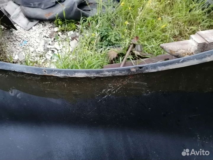 Левое крыло volvo c40