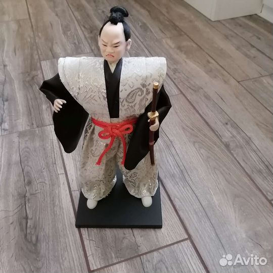 Продам статуэтка