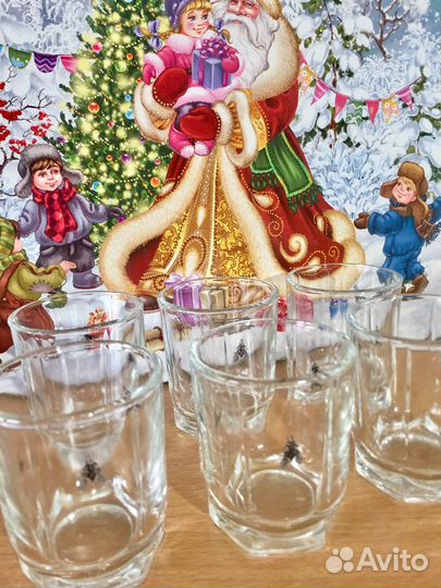 Набор рюмок с мухами