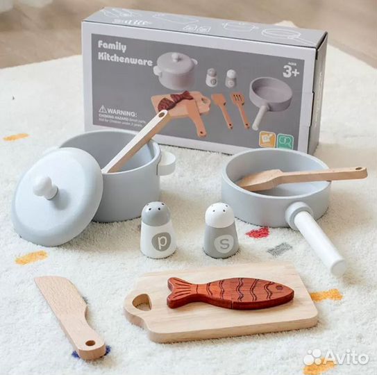Детская посуда для кухни из дерева (10 предметов)