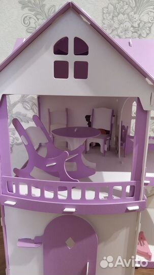 Домик для кукол