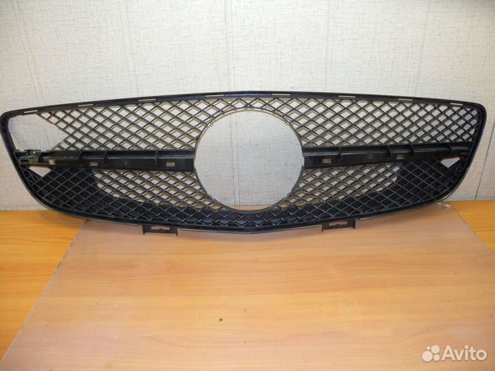 Каркас решетки радиатора Mercedes W197 Мерседес в