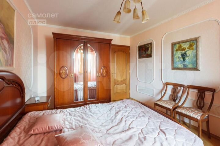 3-к. квартира, 101,8 м², 5/17 эт.