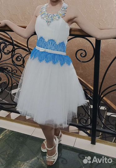 Вечернее платье