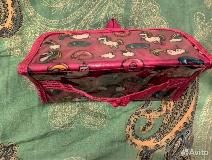 Пенал школьный новый